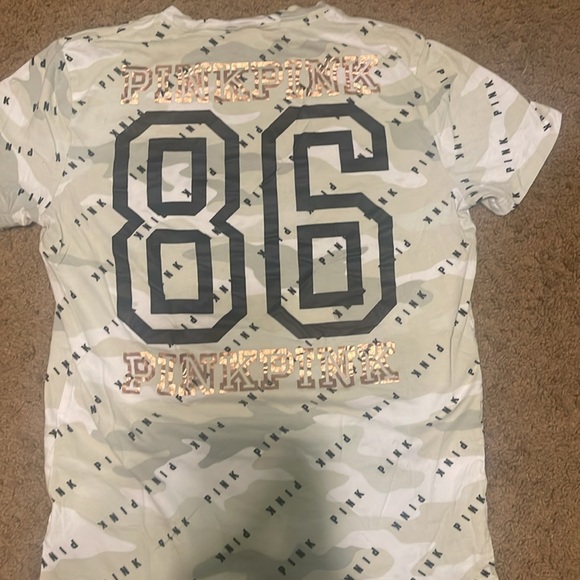 Pink tee - Picture 2 of 2